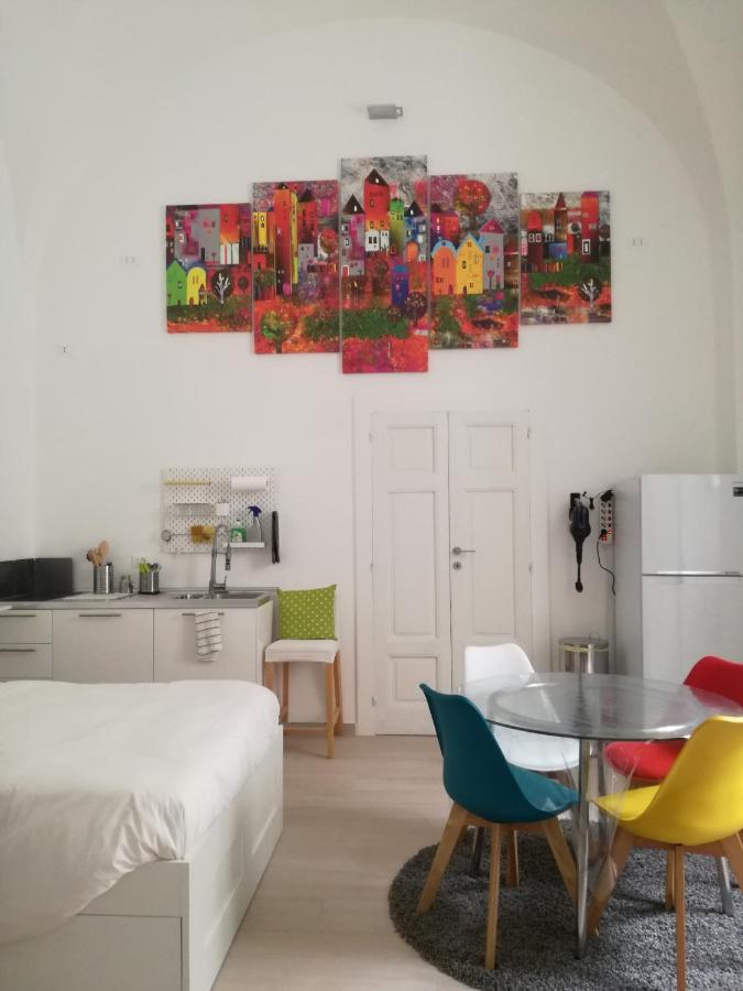 House Of Colors Apartment Bari Luaran gambar