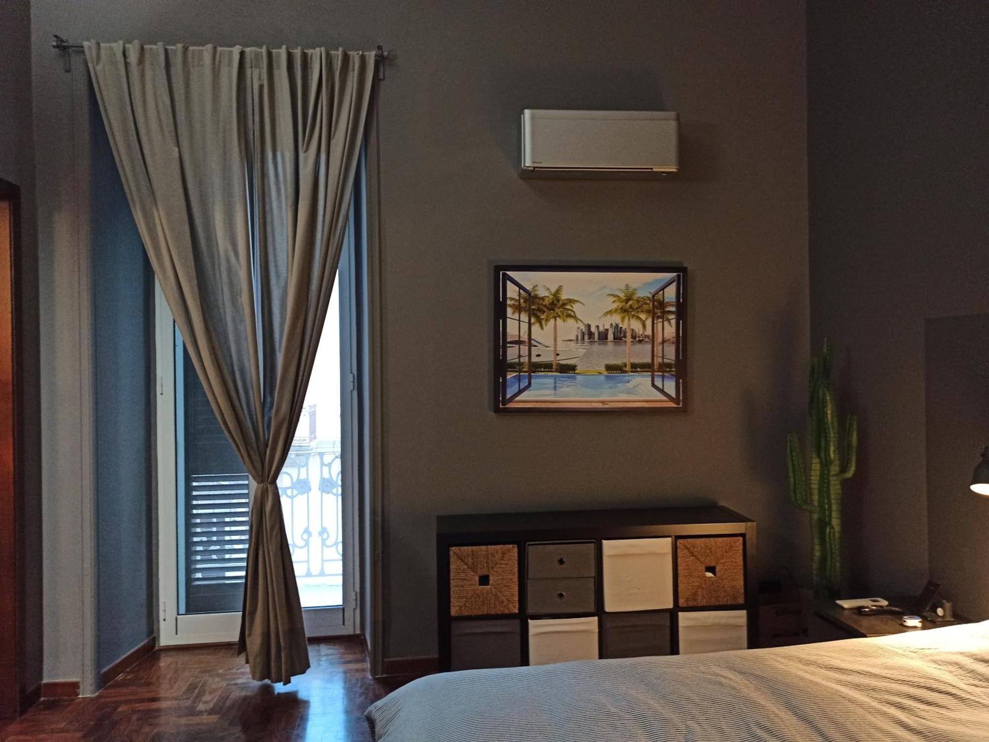 House Of Colors Apartment Bari Bilik gambar